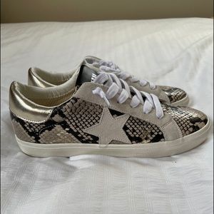 Steve Madden Sneakers